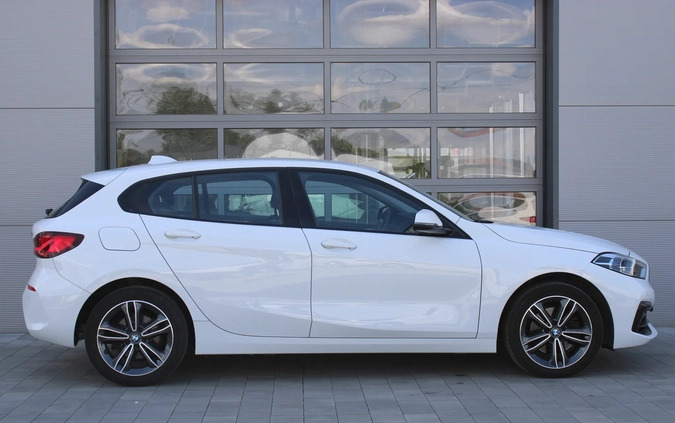 BMW Seria 1 cena 99900 przebieg: 52160, rok produkcji 2020 z Puławy małe 254